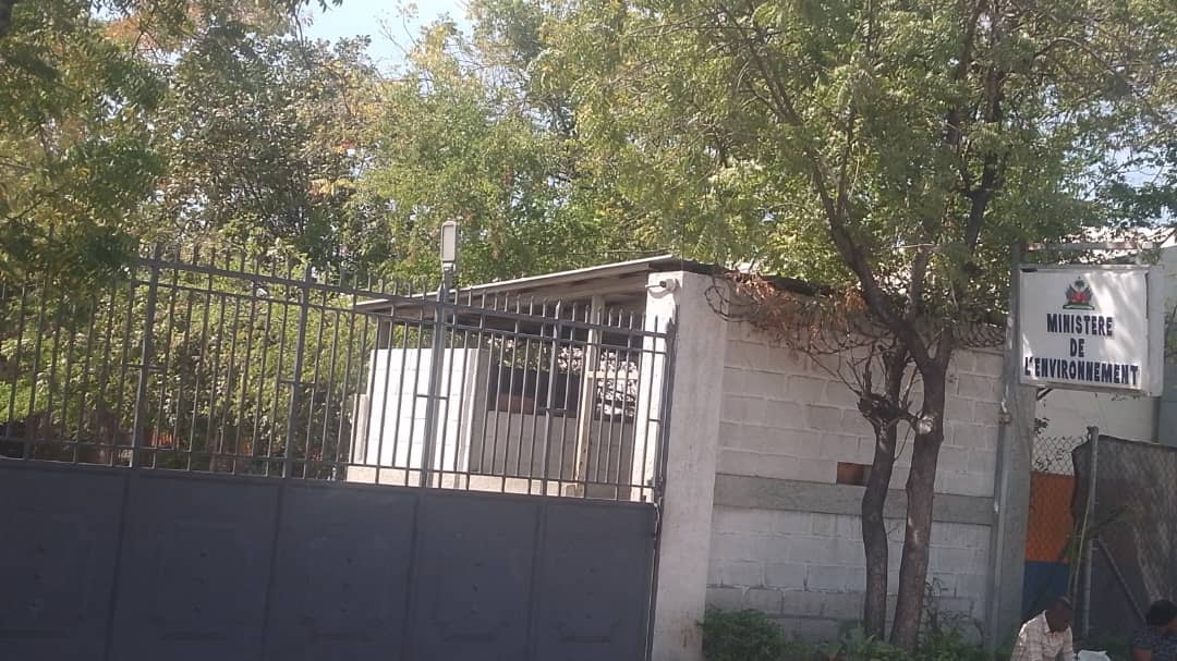 Haïti : le ministère de l’Environnement paralysé par un arrêt de travail des employés