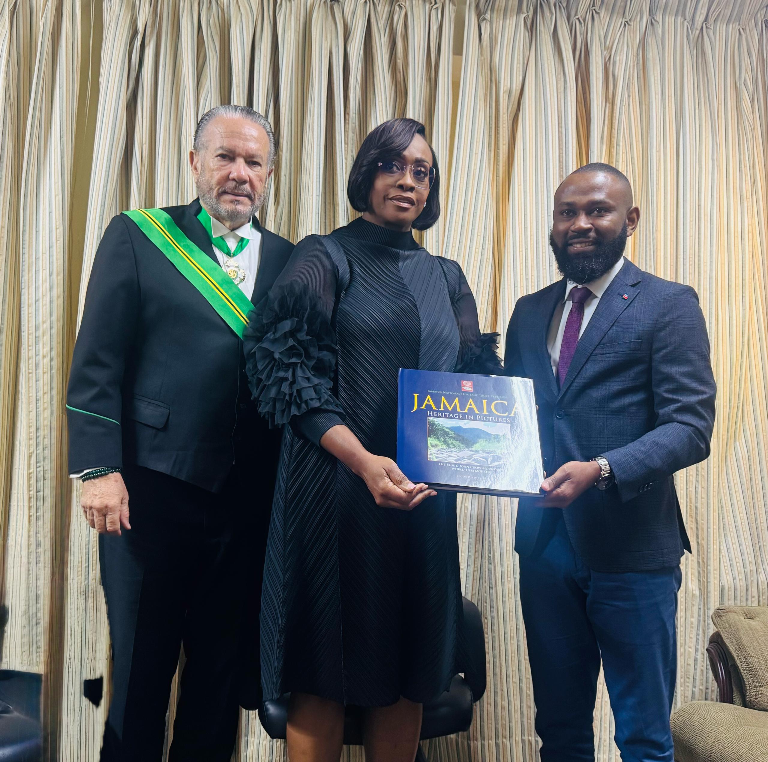 Haïti : Rosny Cadet discute de la crise haïtienne en Jamaïque