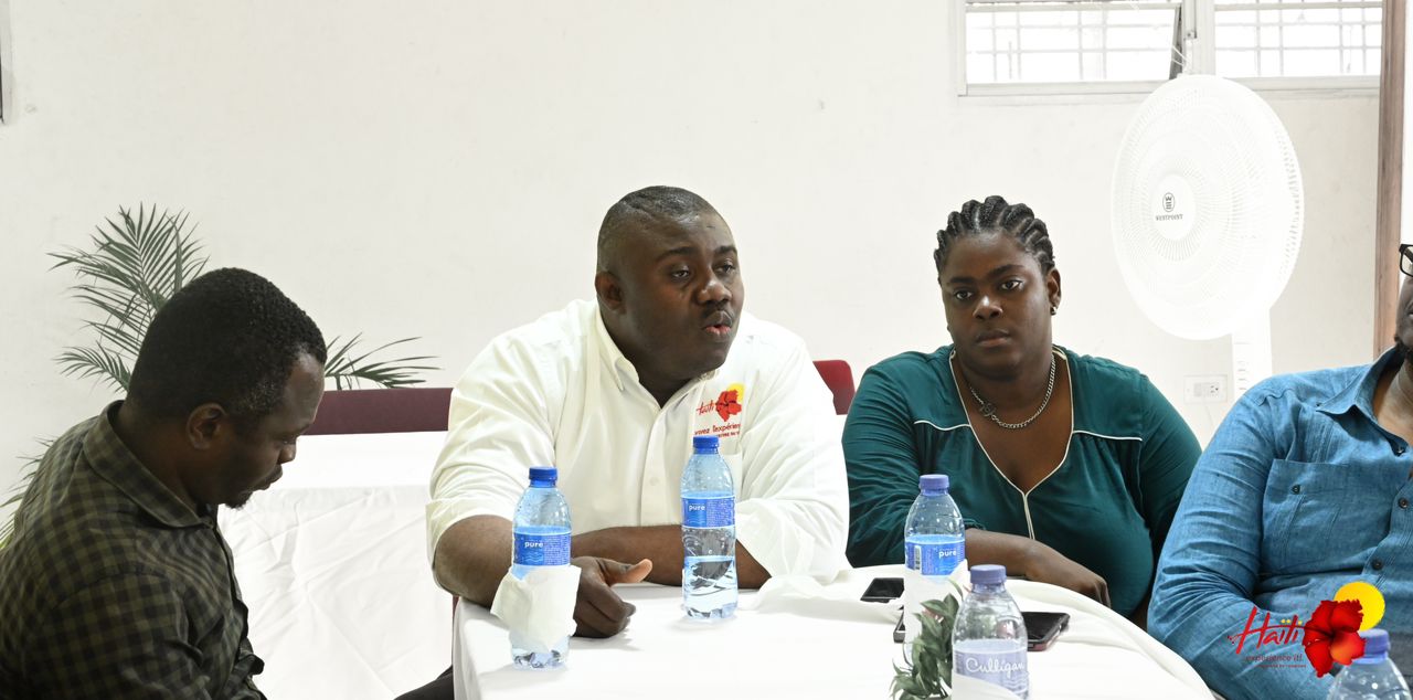 Changer le narratif sur Haïti : le ministre du Tourisme mise sur les médias