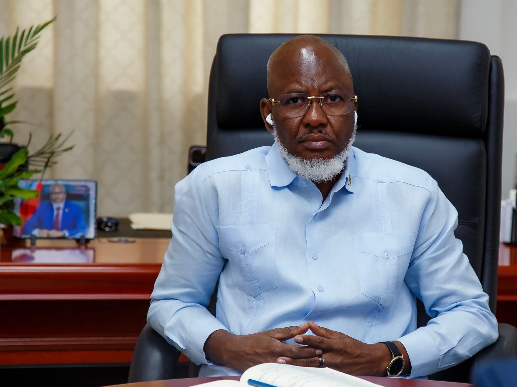 Cap-Haïtien : le Conseiller-Président Emmanuel Vertilaire appelle à accélérer les travaux de construction du tronçon de route reliant l&rsquo;aéroport international à la Rue 5 Boulevard