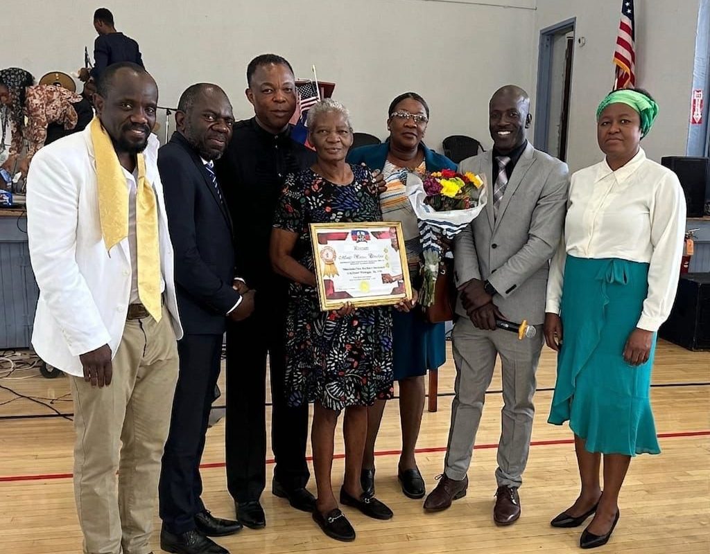 Fête des Mères : Marie Vanise Camelus honorée par la Haitian Community Coldwater Michigan