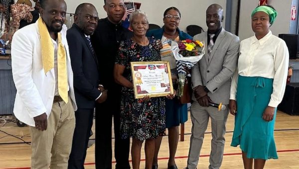Fête des Mères : Marie Vanise Camelus honorée par la Haitian Community Coldwater Michigan