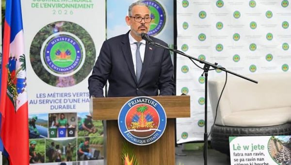 Haïti: le Premier ministre visite la foire-exposition de la Journée mondiale de l’environnement