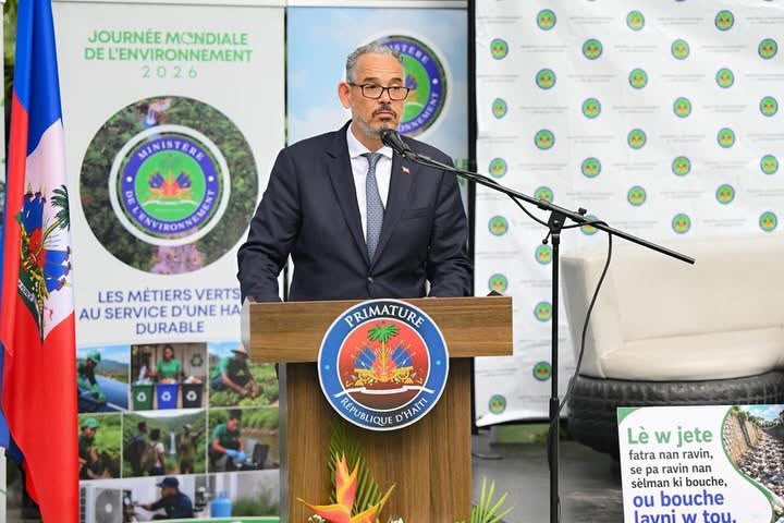 Haïti: le Premier ministre visite la foire-exposition de la Journée mondiale de l’environnement