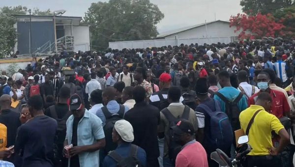Recrutement aux FAd’H : des centaines de jeunes intéressés à rejoindre les rangs de l’armée