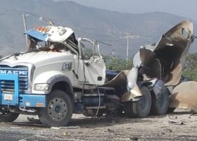 Varreux : un camion-citerne détruit à l’entrée du terminal