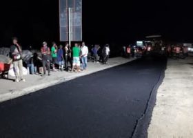 Cap-Haïtien : le gouvernement lance les travaux d&rsquo;asphaltage du tronçon Carrefour Aéroport–Boulevard Rue 5