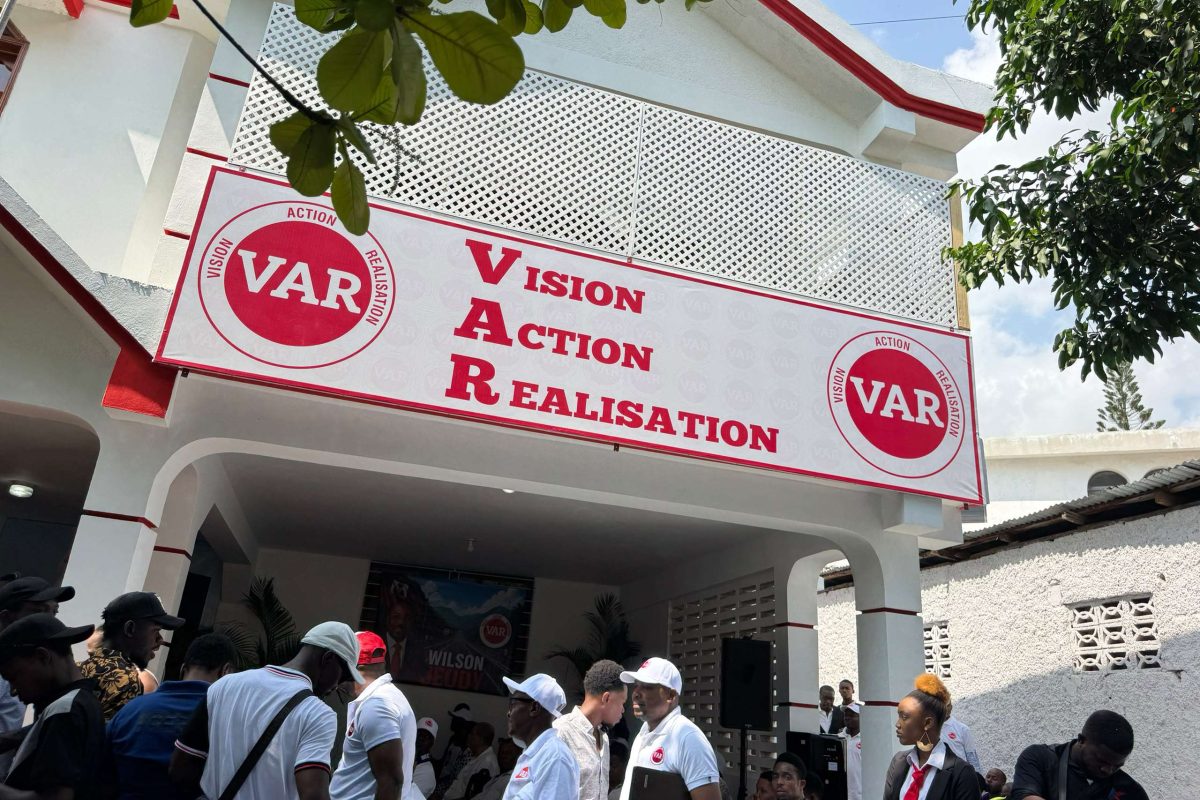 Le parti VAR inaugure son nouveau siège à Delmas 73