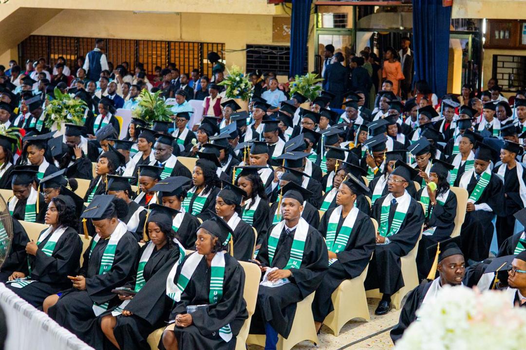 Cérémonie de collation de diplômes de 251 étudiants de l’Université adventiste d’Haïti