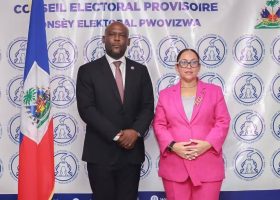 Vote de la diaspora : le CEP et la ministre des Affaires étrangères discutent des préparatifs