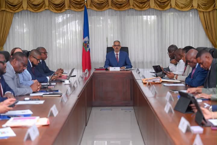Exercice fiscal 2026-2027 : adoption d’un budget de 401,2 milliards de gourdes, sécurité et élections comme priorités