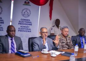 Haïti/Élections : Alix Didier Fils-Aimé évalue la situation sécuritaire et examine les dispositions à prendre