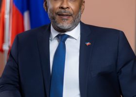 Incident impliquant Paul Henry Douyon : son bureau de communication clarifie